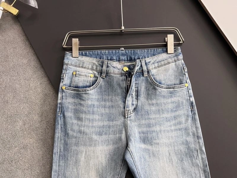 Practical Louis Vuitton Jeans 135126