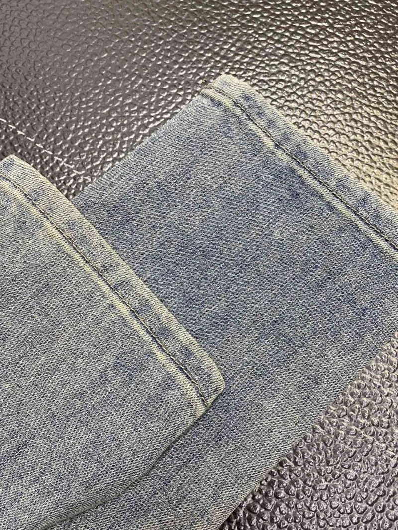 Louis Vuitton Jeans Bold 135139