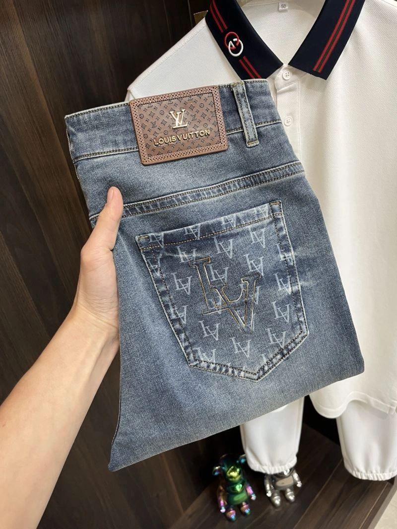 Louis Vuitton Jeans NewStyle 135133
