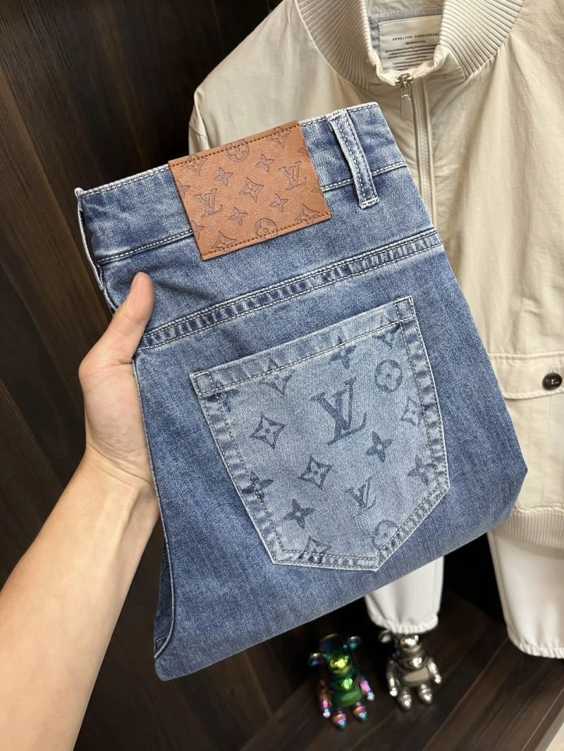 Louis Vuitton Jeans FreshLook 135124
