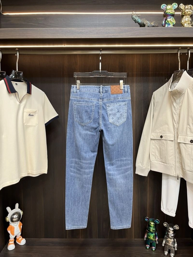 Louis Vuitton Jeans FreshLook 135124
