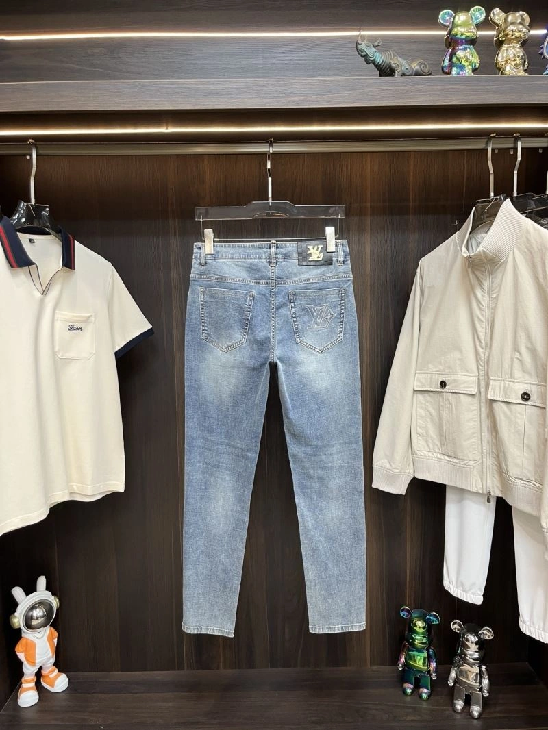 Louis Vuitton Jeans EasyCare 135114