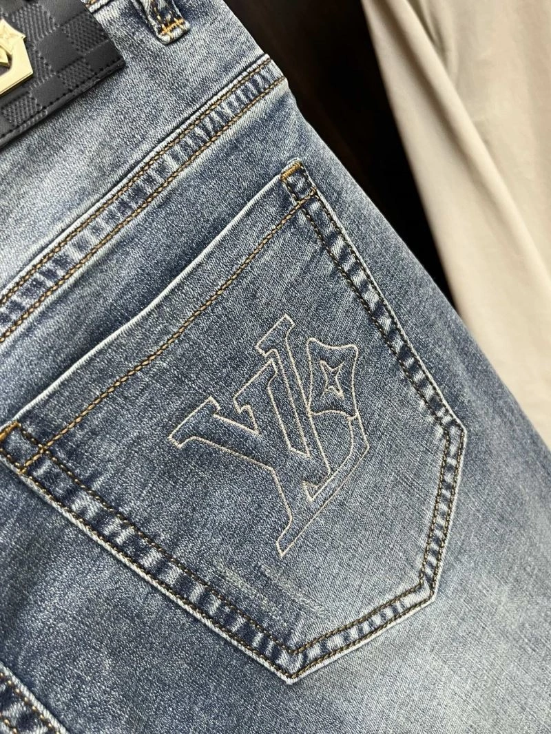 Louis Vuitton Jeans EasyCare 135114