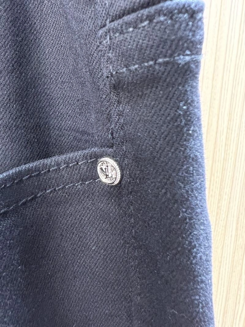 FashionForward Louis Vuitton Jeans 135129