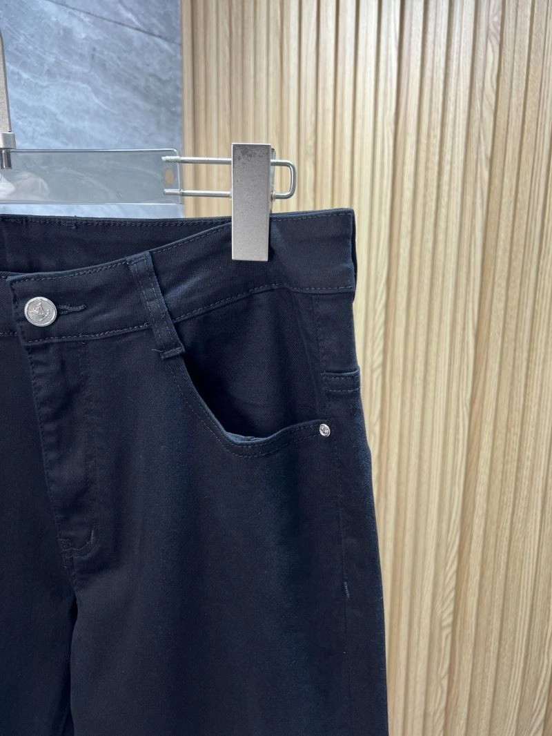 FashionForward Louis Vuitton Jeans 135129