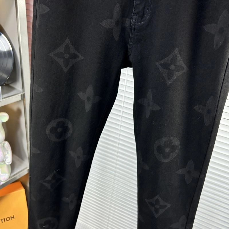 Louis Vuitton Jeans Sleek 135122