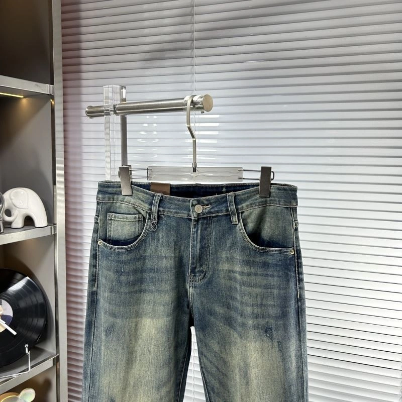 HighPerformance Louis Vuitton Jeans 135119