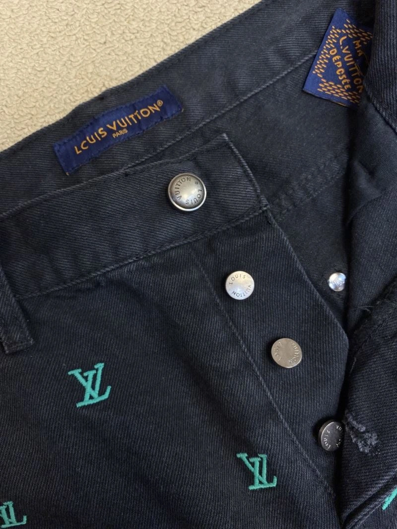 Versatile Louis Vuitton Jeans 135132