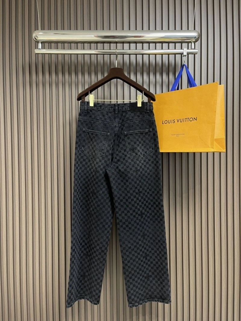 WellDesigned Louis Vuitton Jeans 135113