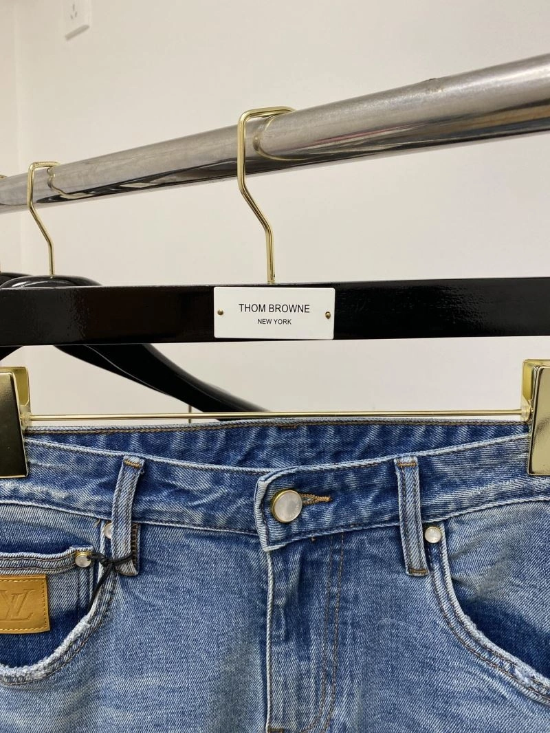 Louis Vuitton Jeans Reliable 135121