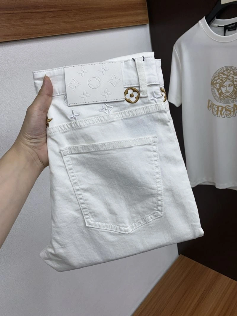 Louis Vuitton Jeans GoodFit 135111