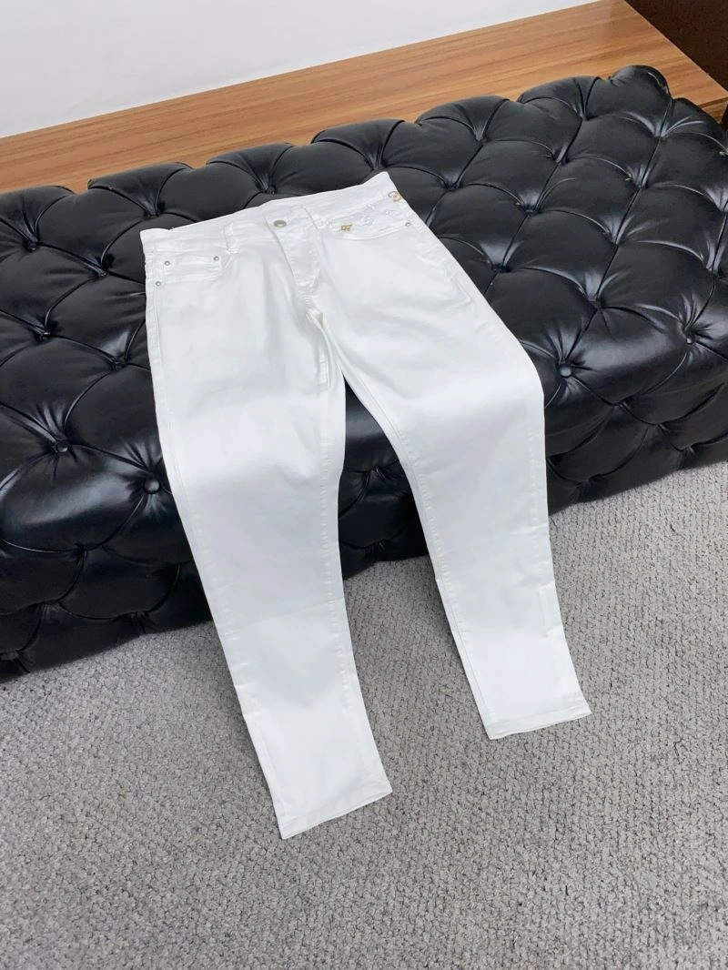 Louis Vuitton Jeans GoodFit 135111