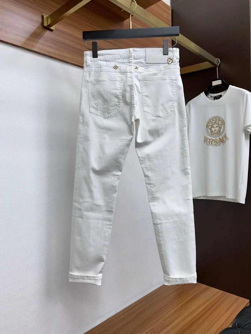 Louis Vuitton Jeans GoodFit 135111