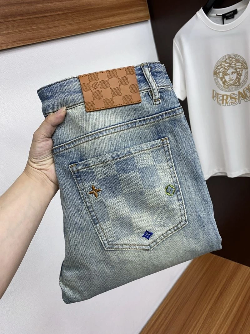 Comfortable Louis Vuitton Jeans 135108