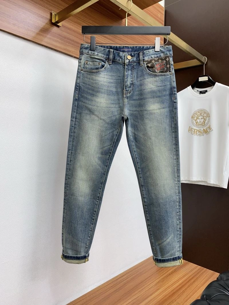 Louis Vuitton Jeans EasyCare 135105