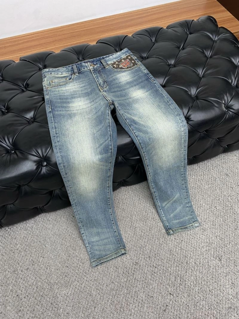 Louis Vuitton Jeans EasyCare 135105