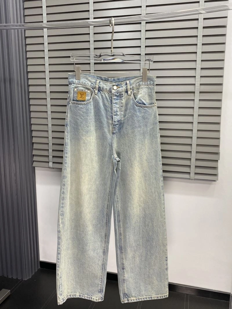 Louis Vuitton Jeans Refined 135107