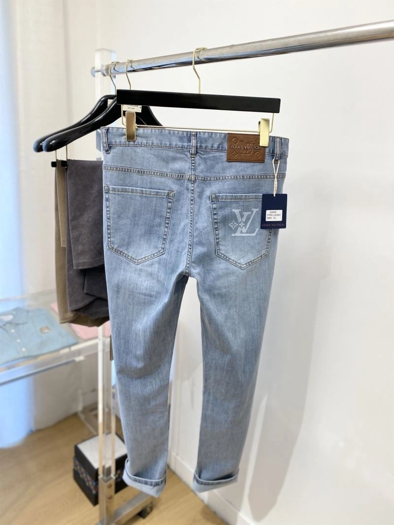Louis Vuitton Jeans Youthful 135085