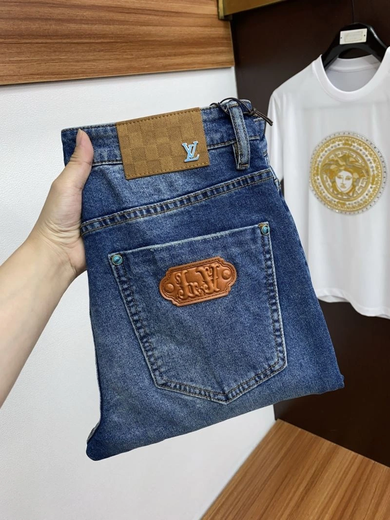 Louis Vuitton Jeans Elegant 135095