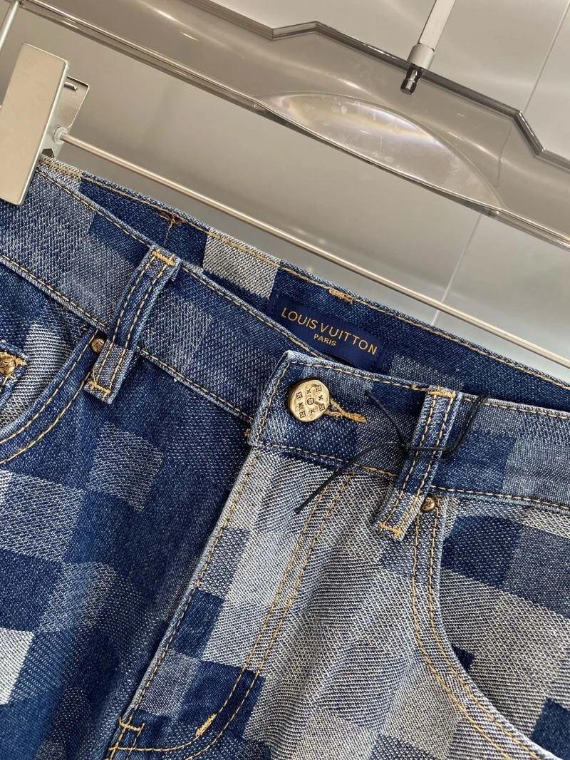 Sophisticated Louis Vuitton Jeans 135079