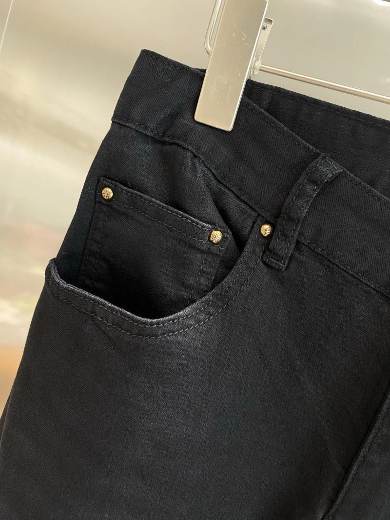 Timeless Louis Vuitton Jeans 135096