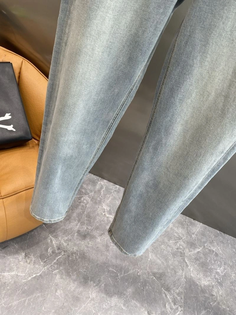Louis Vuitton Jeans ZeroBulk 135072