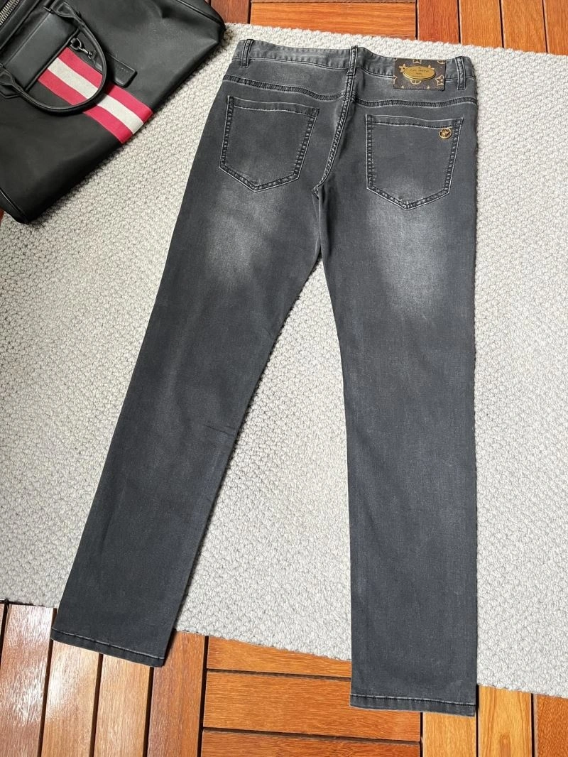 Effortless Louis Vuitton Jeans 135091