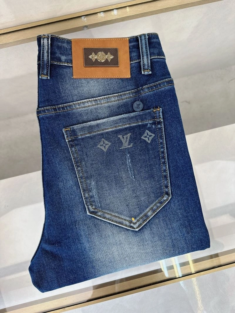 Louis Vuitton Jeans MultiPurpose 135088