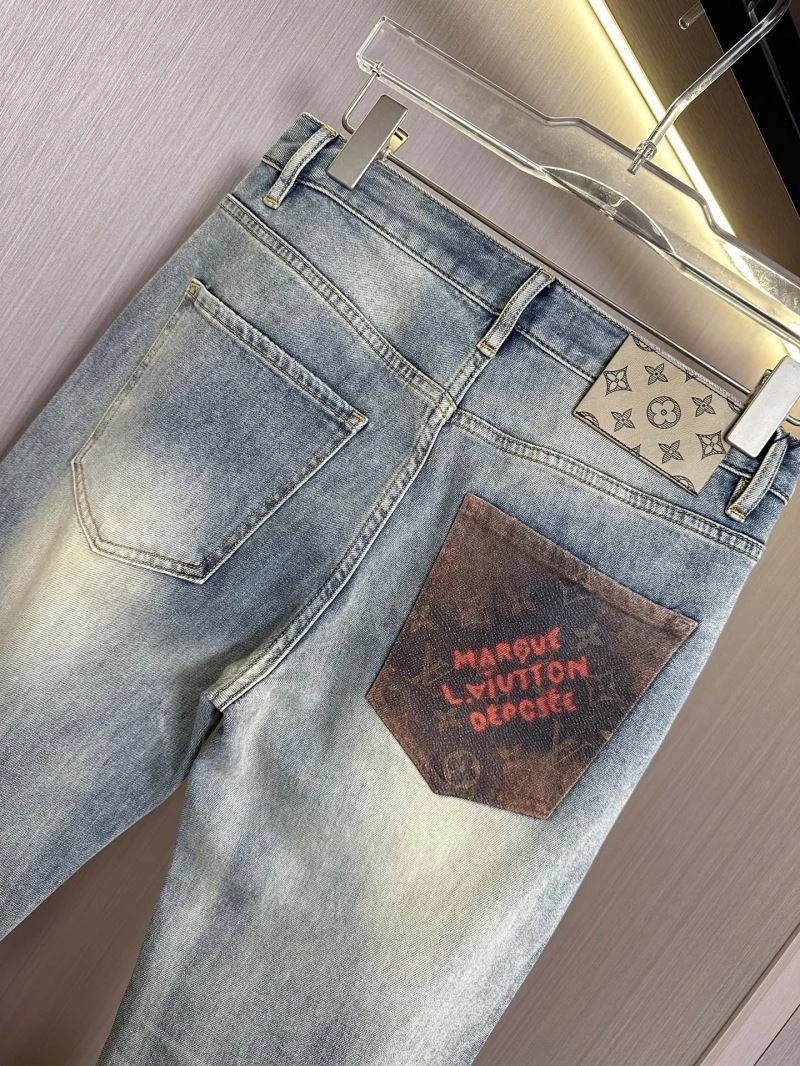 Versatile Louis Vuitton Jeans 135061