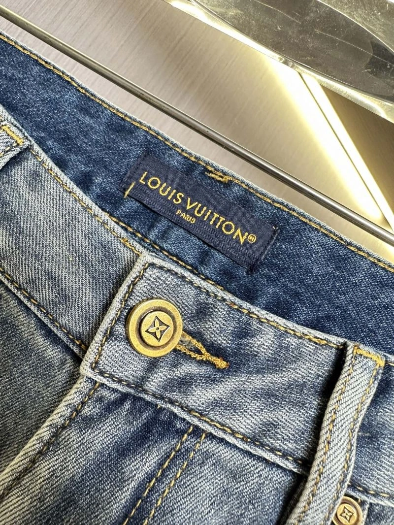 Versatile Louis Vuitton Jeans 135061