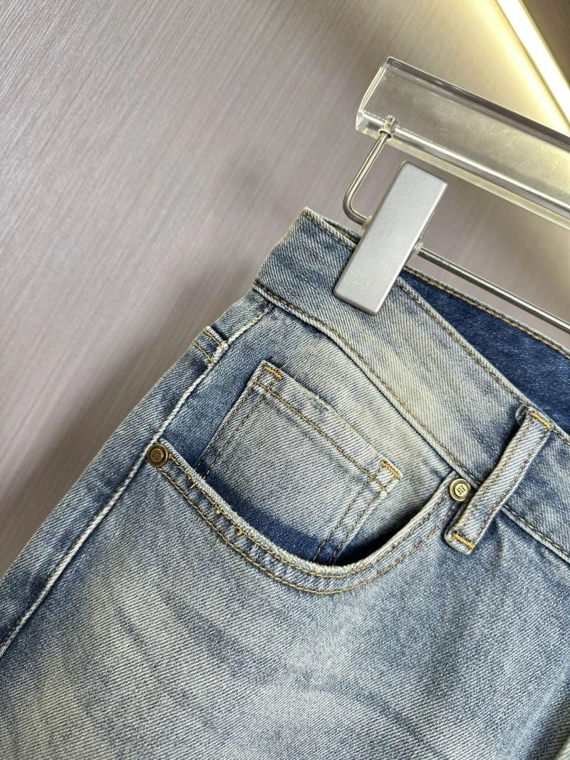 Versatile Louis Vuitton Jeans 135061