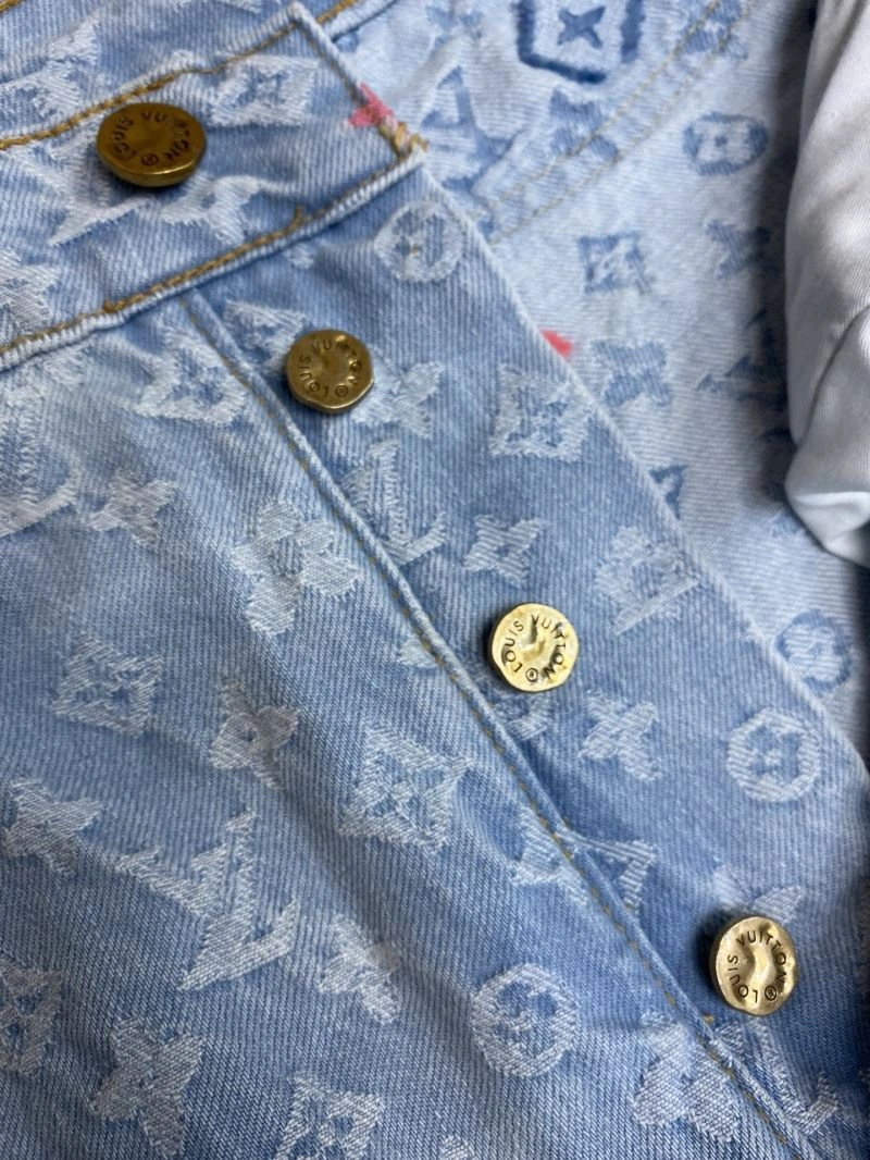 Louis Vuitton Jeans FashionForward 135041