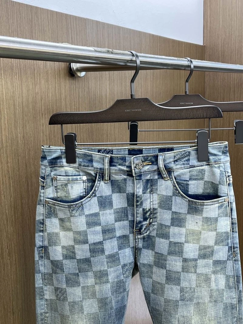 Supportive Louis Vuitton Jeans 135046