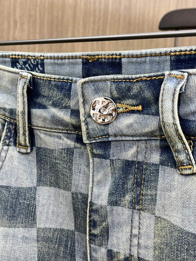 Supportive Louis Vuitton Jeans 135046