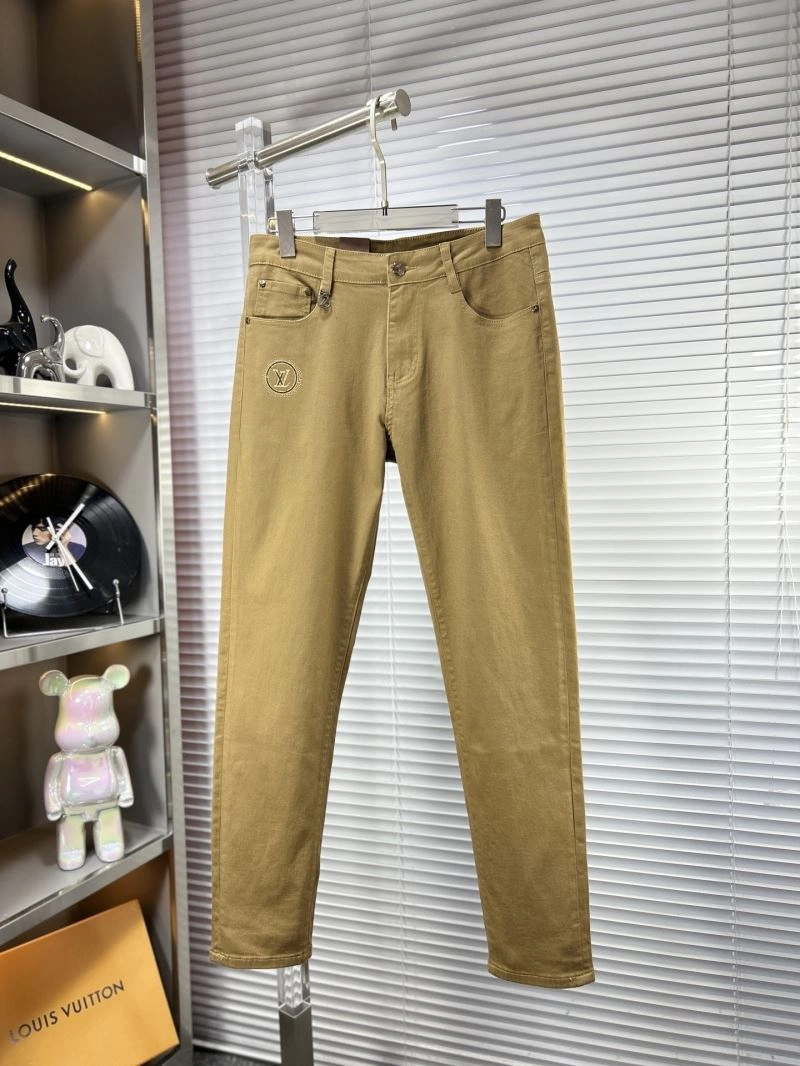 Sporty Louis Vuitton Jeans 135058