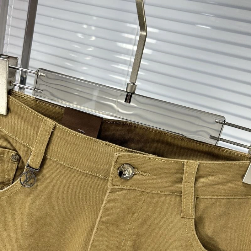 Sporty Louis Vuitton Jeans 135058