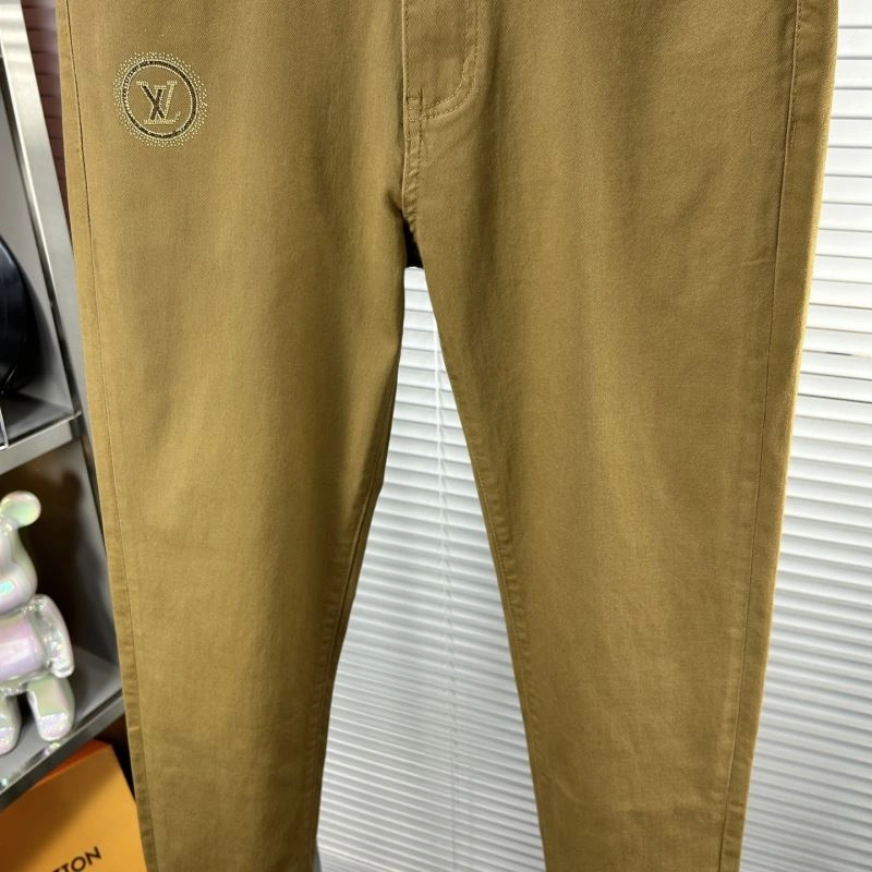 Sporty Louis Vuitton Jeans 135058