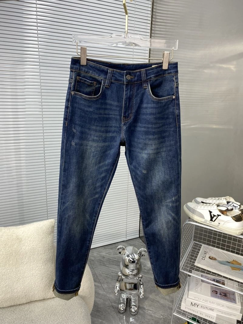 Louis Vuitton Jeans Chic 135034