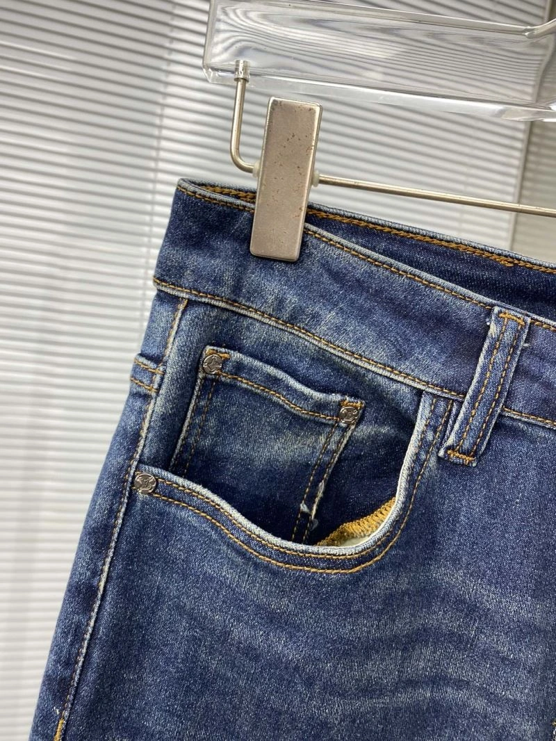 Louis Vuitton Jeans Chic 135034