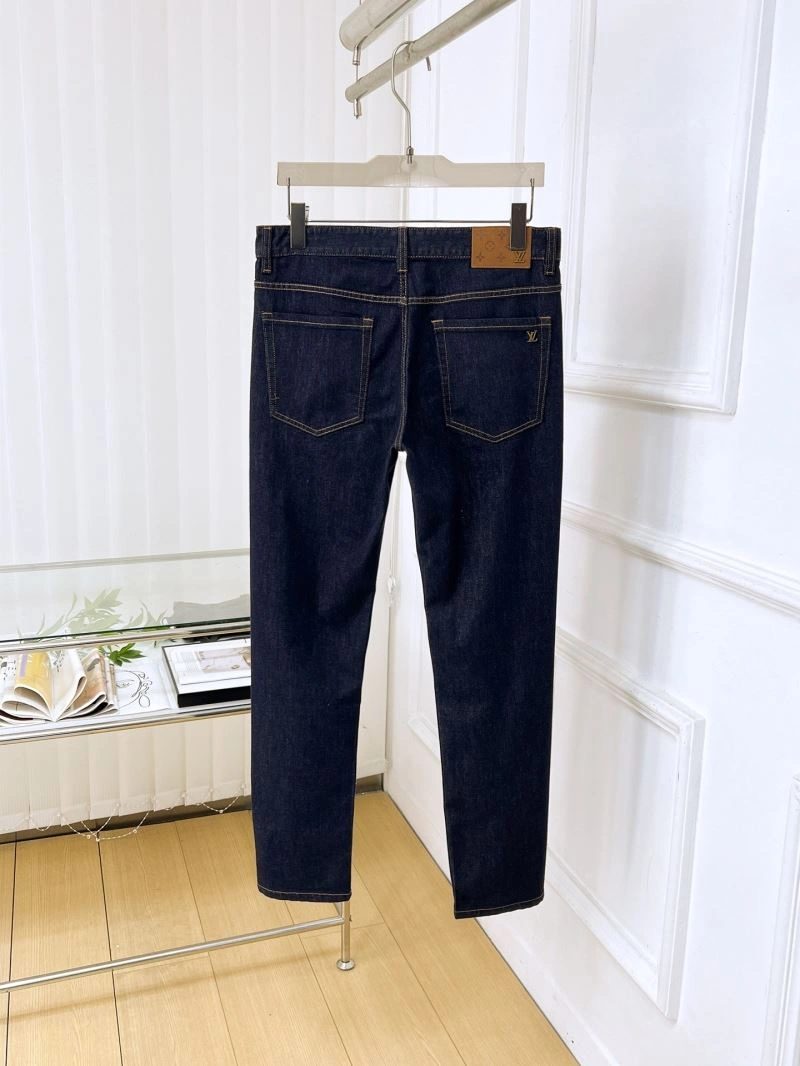 Lightweight Louis Vuitton Jeans 135059