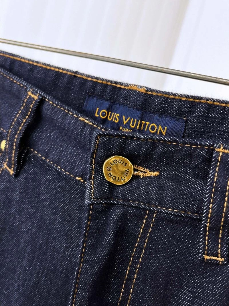 Lightweight Louis Vuitton Jeans 135059