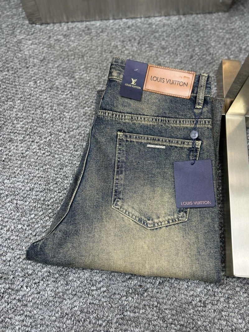 Timeless Louis Vuitton Jeans 135037