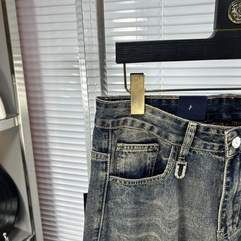 Timeless Louis Vuitton Jeans 135037