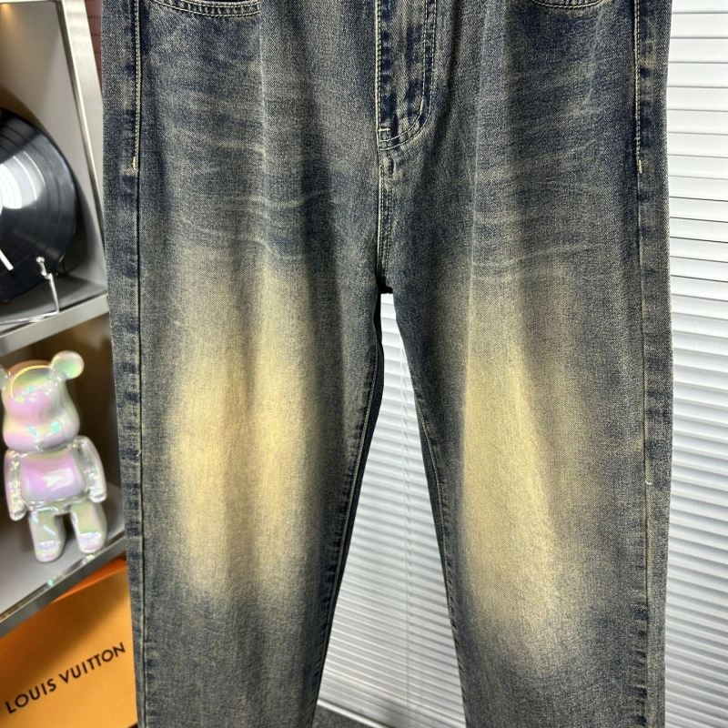 Timeless Louis Vuitton Jeans 135037