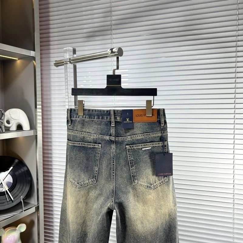 Timeless Louis Vuitton Jeans 135037
