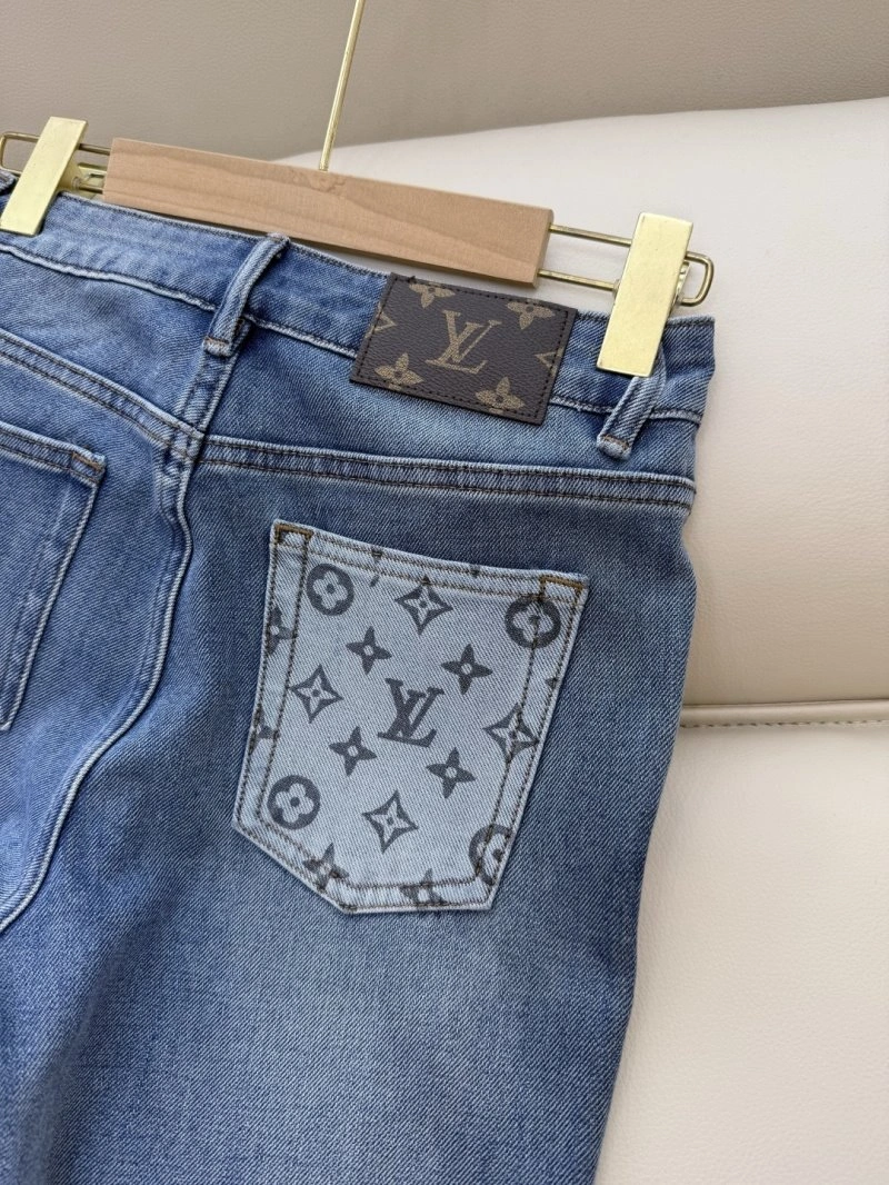 Resilient Louis Vuitton Jeans 131410