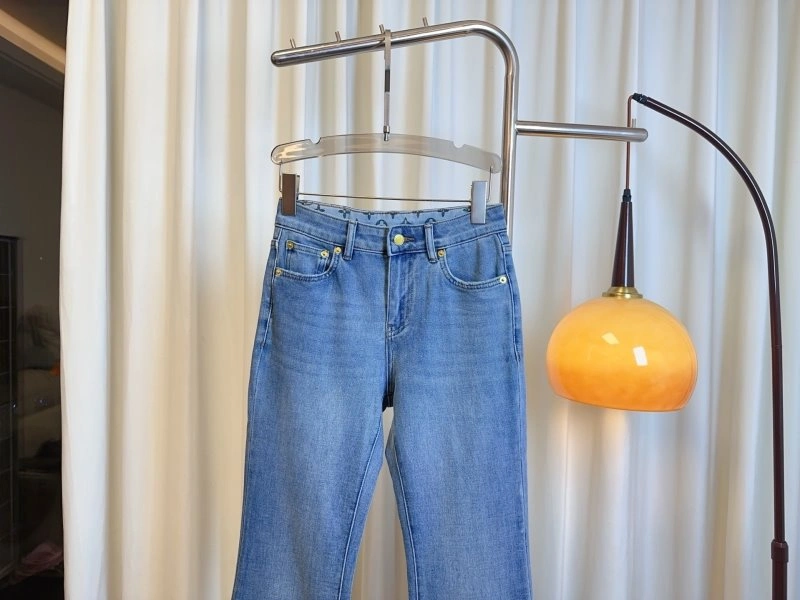 Louis Vuitton Jeans UrbanChic 131428
