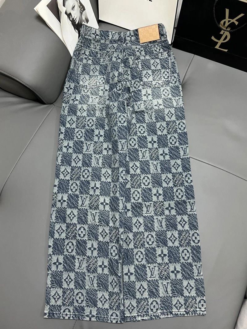 Breathable Louis Vuitton Jeans 131430