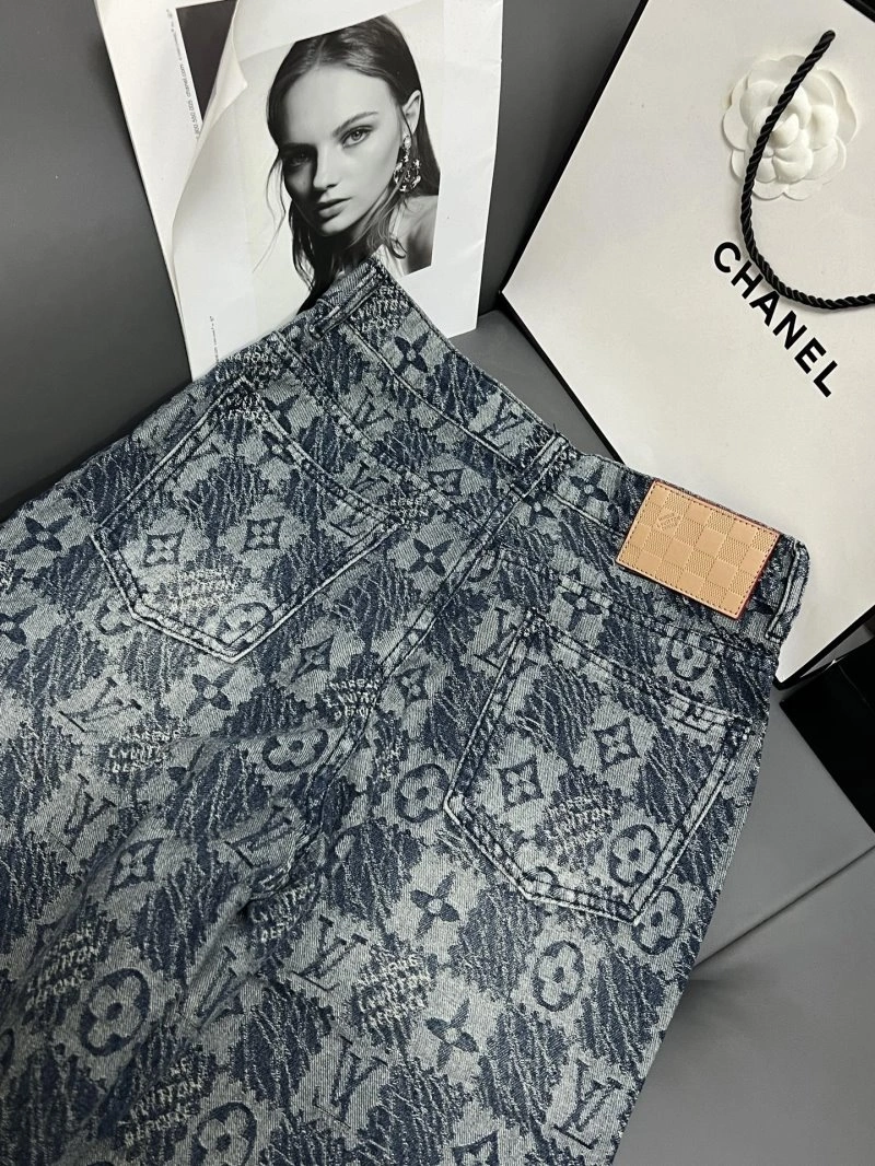 Breathable Louis Vuitton Jeans 131430