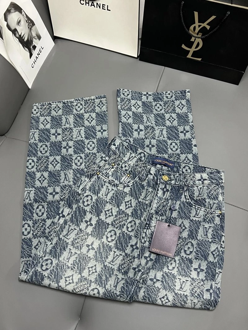 Breathable Louis Vuitton Jeans 131430